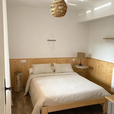 Apartman En Casa Oliveros, Razo